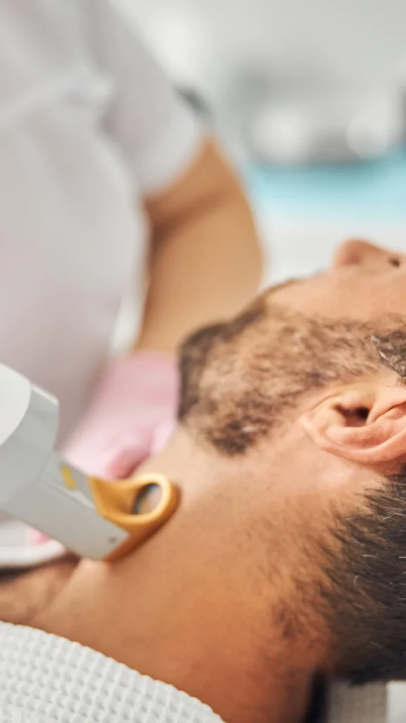 Удаление волос лазером мужчинам на шее в Минске